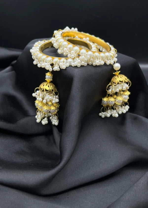 Pearl with Latkan Bangle Set